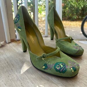 Imagine Vince Camuto Green Floral Embroidered Flower Heels Shoes